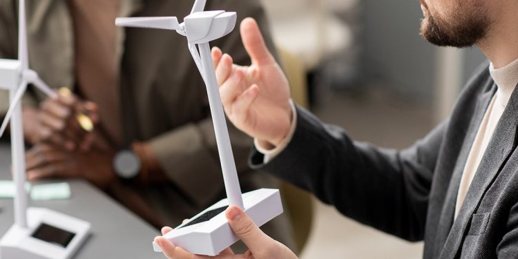 الطاقة الشمسية الألواح الشمسية مقابل سخانات المياه الشمسية أيهما أفضل